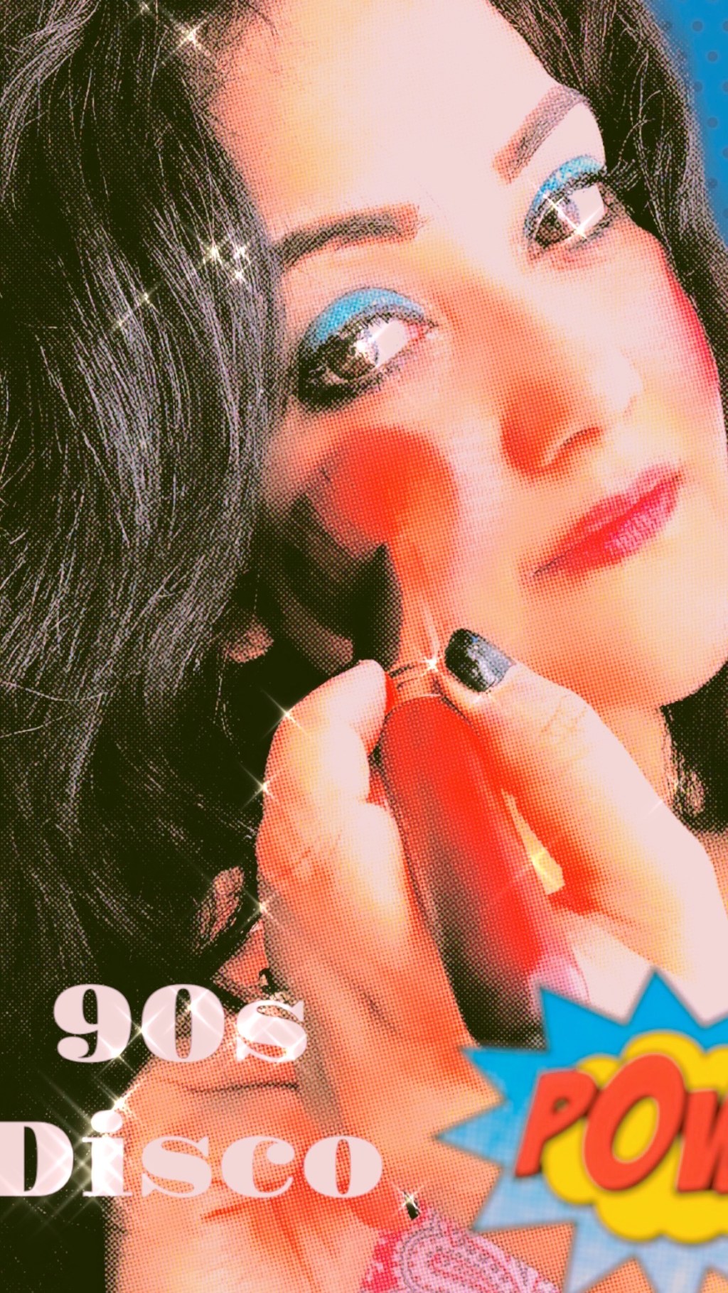 SPARKLE AND SHINE: EMBRACING THE BOLDNESS OF 90S DISCO-INSPIRED&nbsp;MAKEUP
